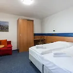 Kaskada - & Art Wine Hall 4* Kurdějov
