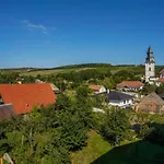 Kaskada - & Art Wine Hall 4* Kurdějov