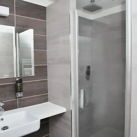 Hotelový Dům Kaskáda - Hotel Kurdějov