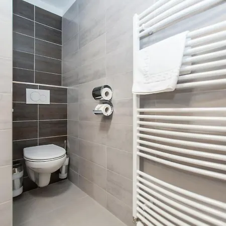 Hotelovy Dum Kaskada - 4* Kurdějov