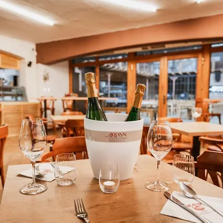 Kaskada - & Art Wine Hall Szálloda 4*