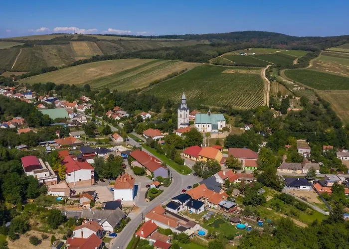 Hotel Hotelový Dům Kaskáda - 4*