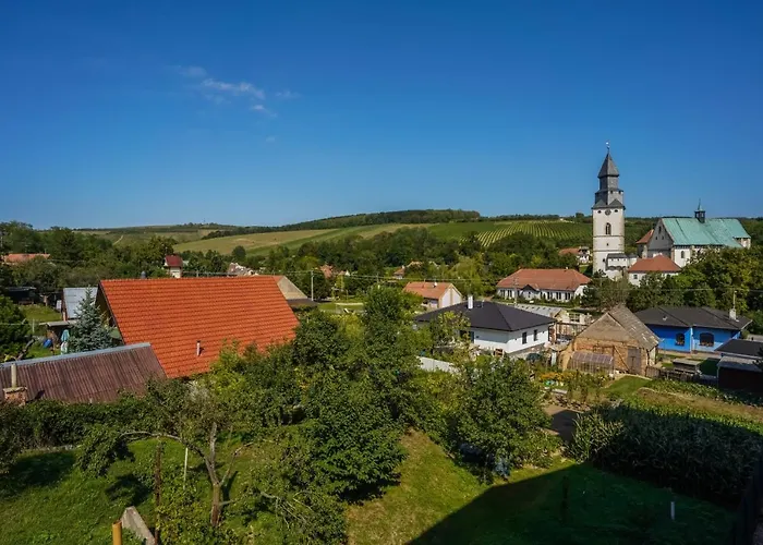 Hotelový Dům Kaskáda - 4* Kurdějov